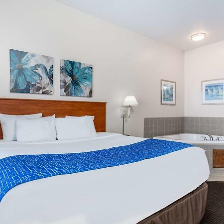 Travelodge & Suites By Wyndham Fargo/Moorhead Luaran gambar
