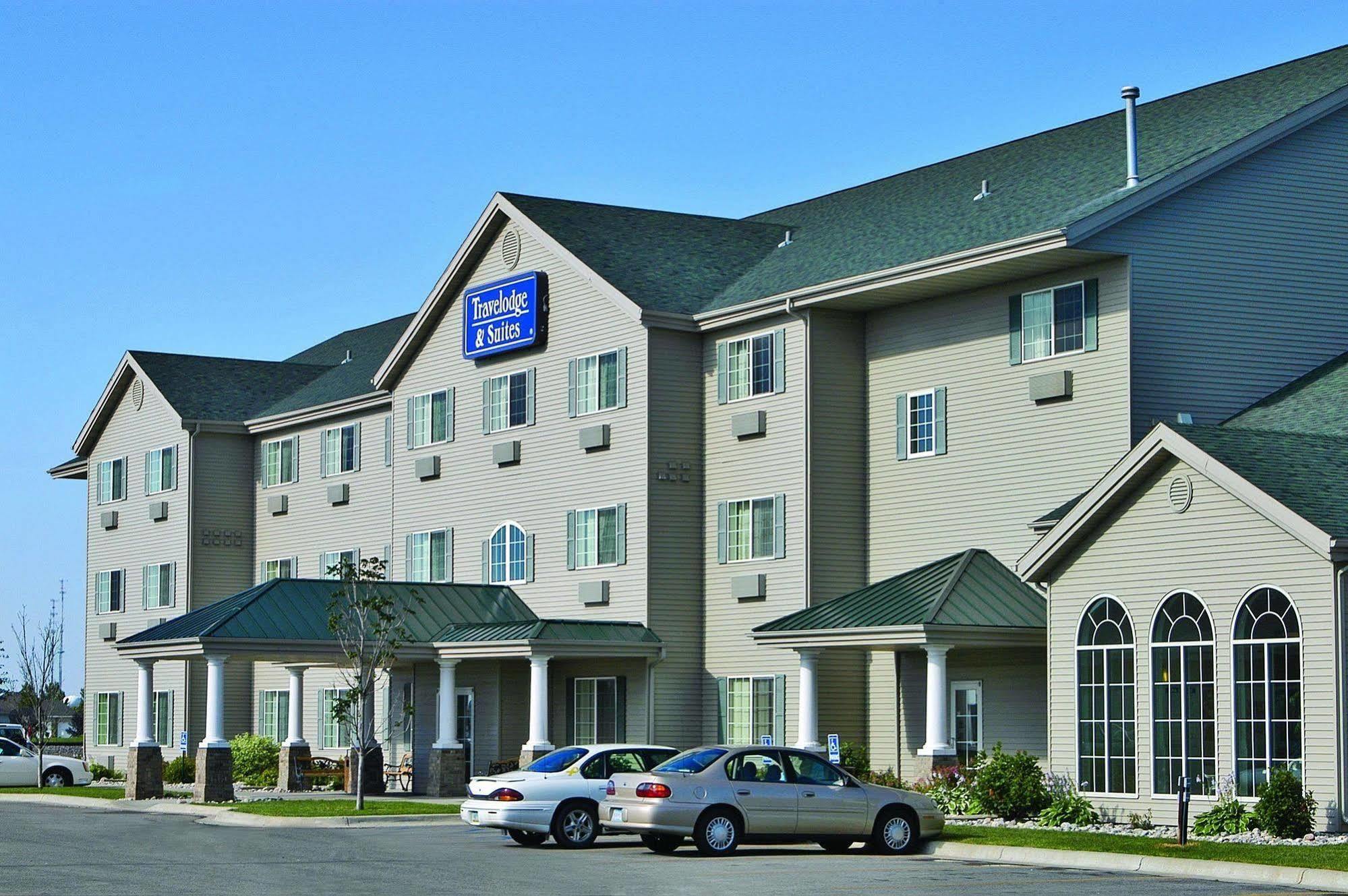 Travelodge & Suites By Wyndham Fargo/Moorhead Luaran gambar